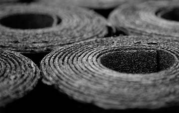 Hett bitumen roof disadvantages